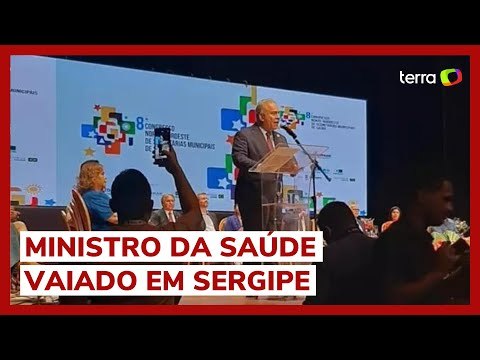 Ministro da Saúde, Marcelo Queiroga é vaiado e discute com plateia