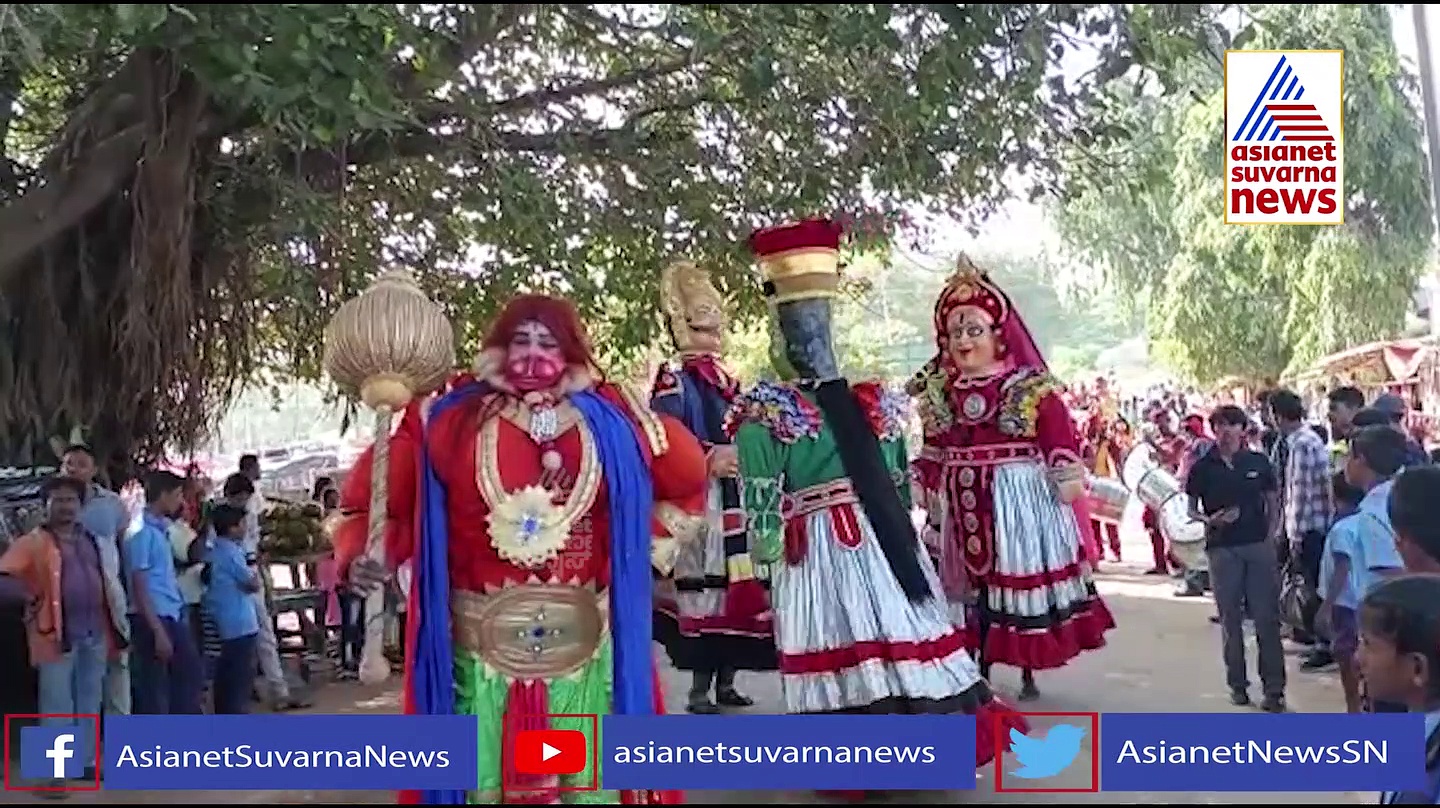 ನಾಡಪ್ರಭು ಕೆಂಪೇಗೌಡರ ಪುತ್ಥಳಿ, ಉತ್ತರ ಕರ್ನಾಟಕದ  ಪವಿತ್ರ ಸ್ಥಳಗಳಿಂದ ಮಣ್ಣು ಸಂಗ್ರಹ!