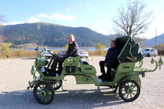 Abant Milli Parkı'nda elektrikli fayton dönemi başladı