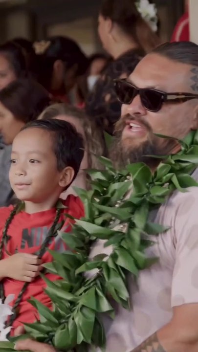 Jason Momoa lance un appel pour aider un jeune garçon à trouver une moelle osseuse compatible pour une transplantation