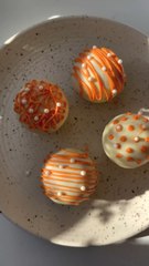 How to Make Pumpkin Spice Latte Bombs