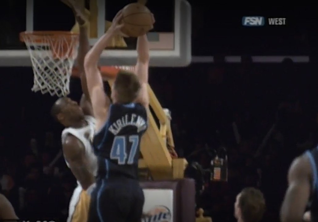 TDIH: NBA History: Kobe Bryant Block vs UTA - فيديو Dailymotion