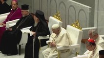 Papa Franciscus, Our Lady of Arabia Katedrali'nde Barış duası yaptı (2)