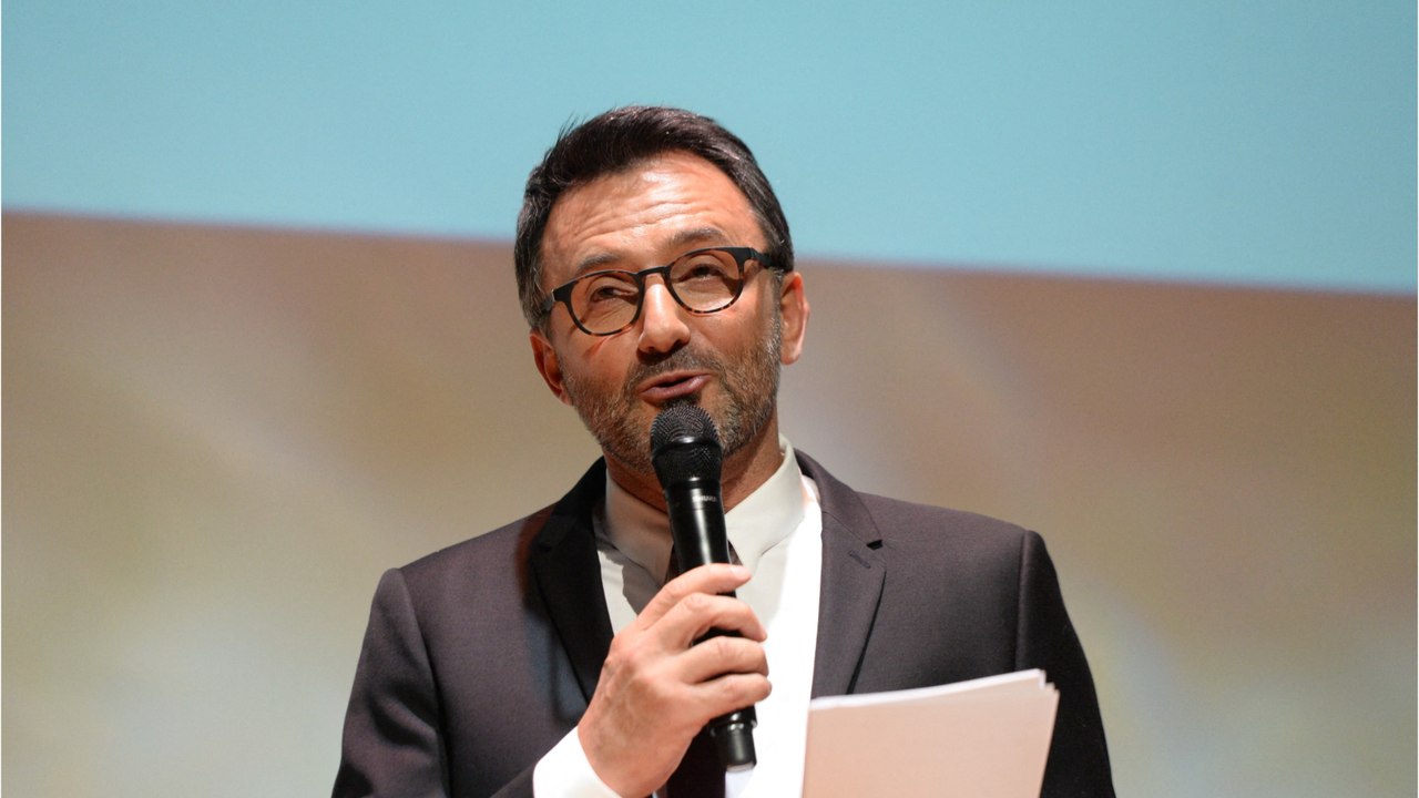 GALA VIDÉO - “J’ai dû vendre ma maison” : Frédéric Lopez fait une surprenante révélation