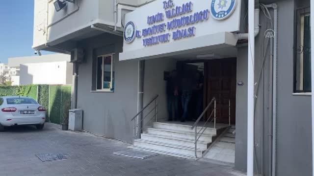 İzmir merkezli 4 ilde borsadan yüksek kazanç vaadiyle dolandırıcılık operasyonunda 6 gözaltı