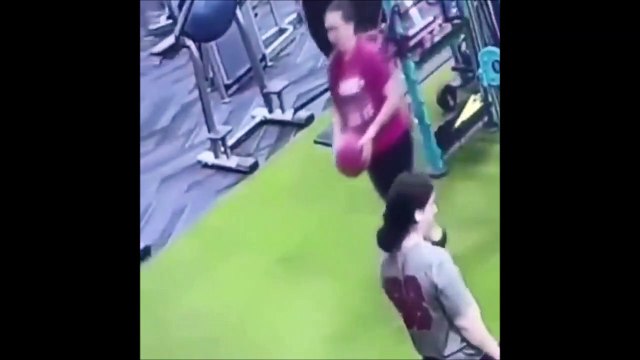 Une séance de sport qui fait mal au nez et aux dents