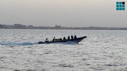 Persecución de la Guardia Civil a una narcolancha en Cádiz