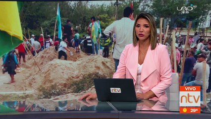 Avicultores en emergencia por el cerco a Santa Cruz