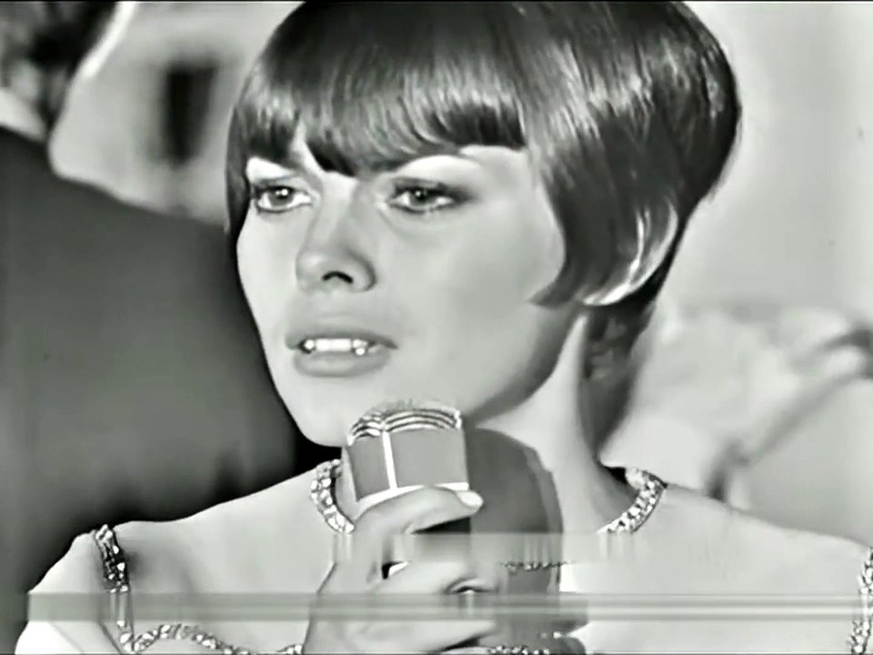 Mireille Mathieu - En Écoutant Mon Coeur Chanter-Magyar felirattal-Hungarian subtitle- 1967