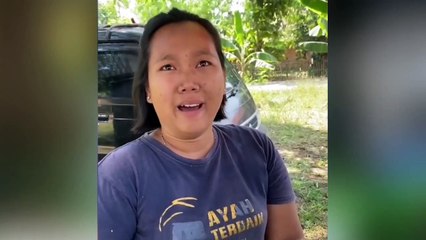 SUGARCANE ICE SELLER CRYING WHEN SELLING Rp 500 THOUSAND OFFERED