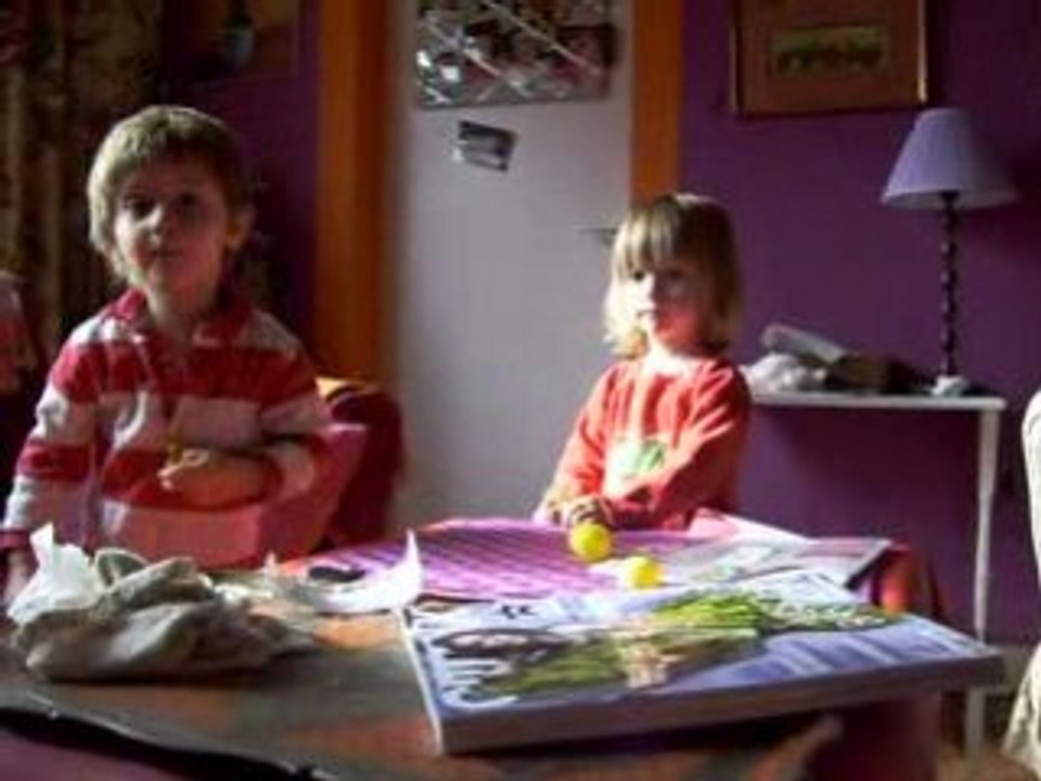 un ptit bonjour à Omi et Grand Père