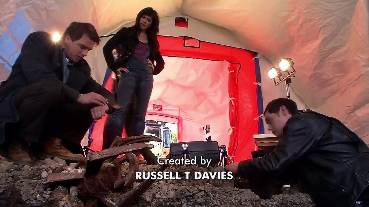 Torchwood - Se1 - Ep07 - Greeks Bearing Gifts HD Watch HD Deutsch