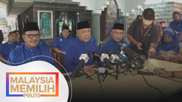 PRU15 | Sidang media Ahmad Zahid Hamidi di PPC P.075 Bagan Datuk