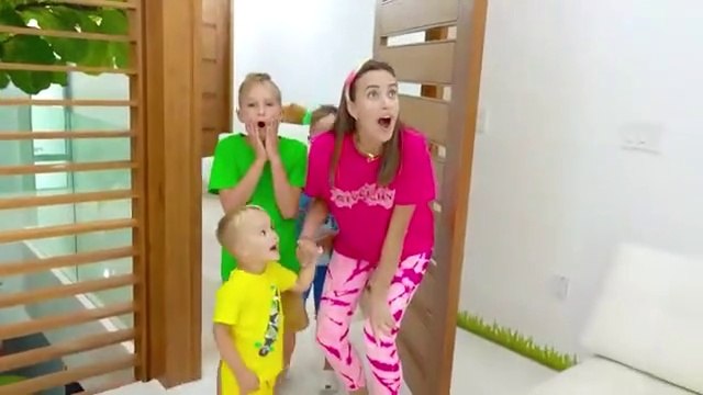 Vlad and Niki Four Colors Playhouse Challenge and more funny stories for kids 22