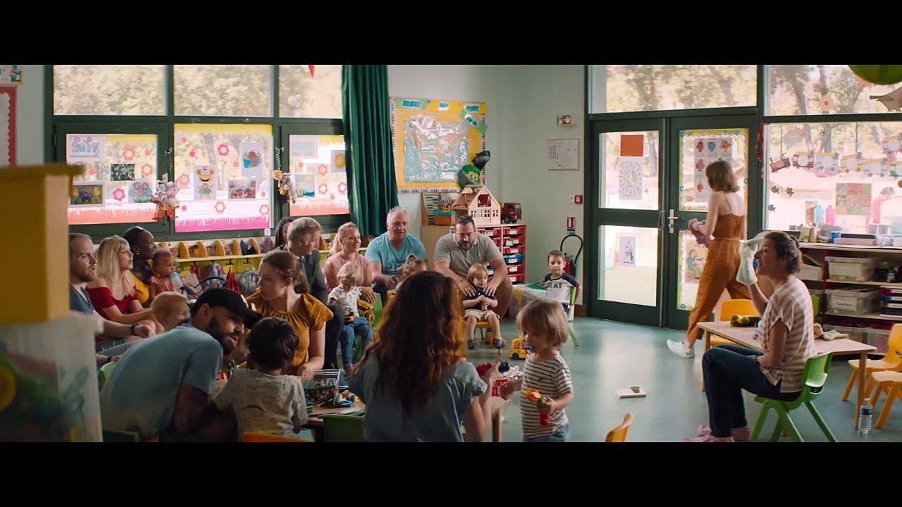 Mamá se va de viaje Tráiler VO