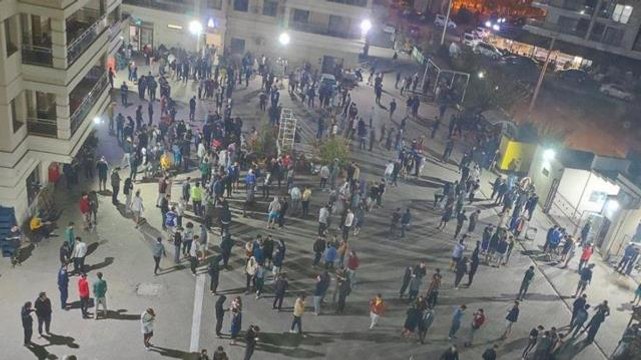 İzmir'de deprem bekleniyor mu? İzmir'de artçı depremler devam edecek mi?