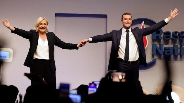 Largement élu à la tête du RN, Jordan Bardella succède à Marine Le Pen