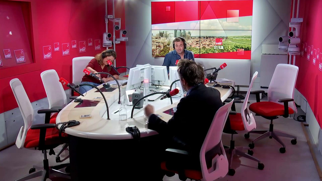 Édouard Baer avec son nouveau spectacle : "C'est à nous de faire une fête tous les soirs"