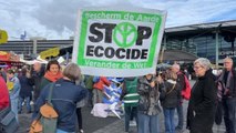 AMSTERDAM - Hollanda'da çevreciler, Amsterdam Schiphol Havalimanı'nı protesto etti