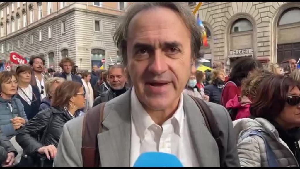 Video Pace, Bonelli: manifestazione di Calenda solo per visibilità