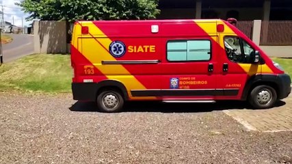 Gestante cai em piscina vazia e precisa de atendimento do Siate