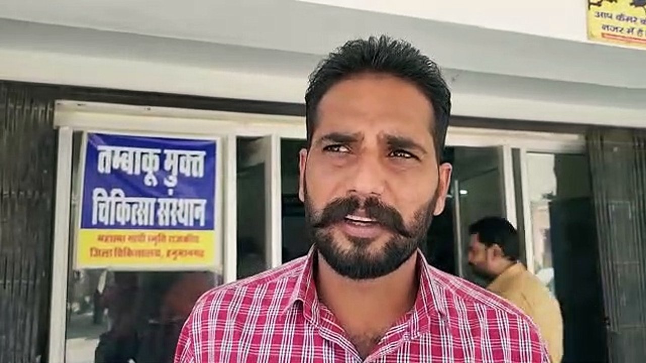 Car collided with two brothers going to school, seriously injured