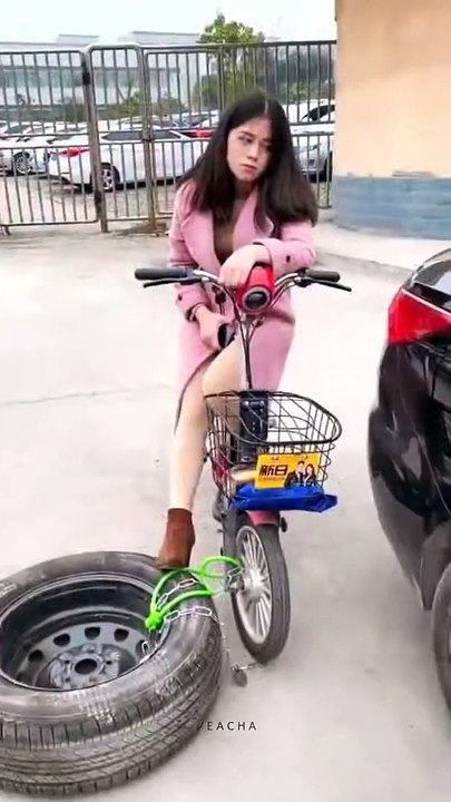 Funny Moment China