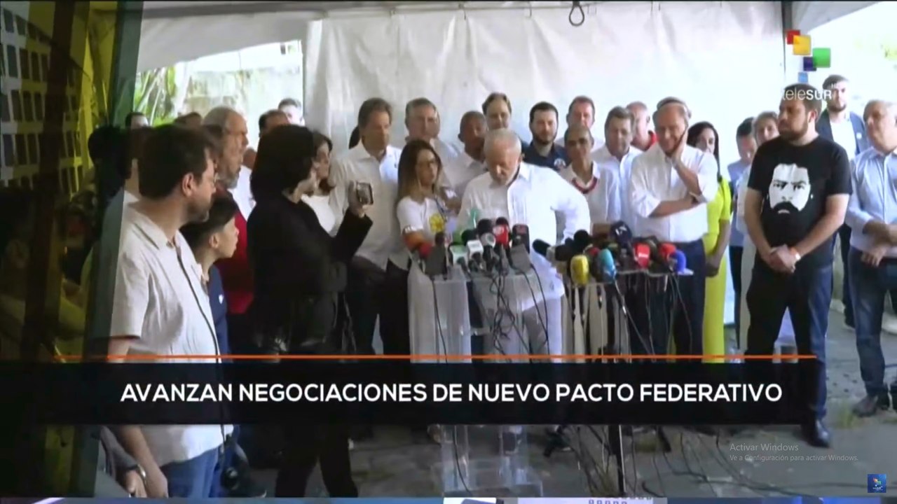 teleSUR Noticias 11:30 05-11: Avanzan negociaciones de nuevo pacto federativo en Brasil