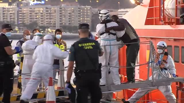 Canarias ha recibido 15.000 inmigrantes irregulares en lo que va de año