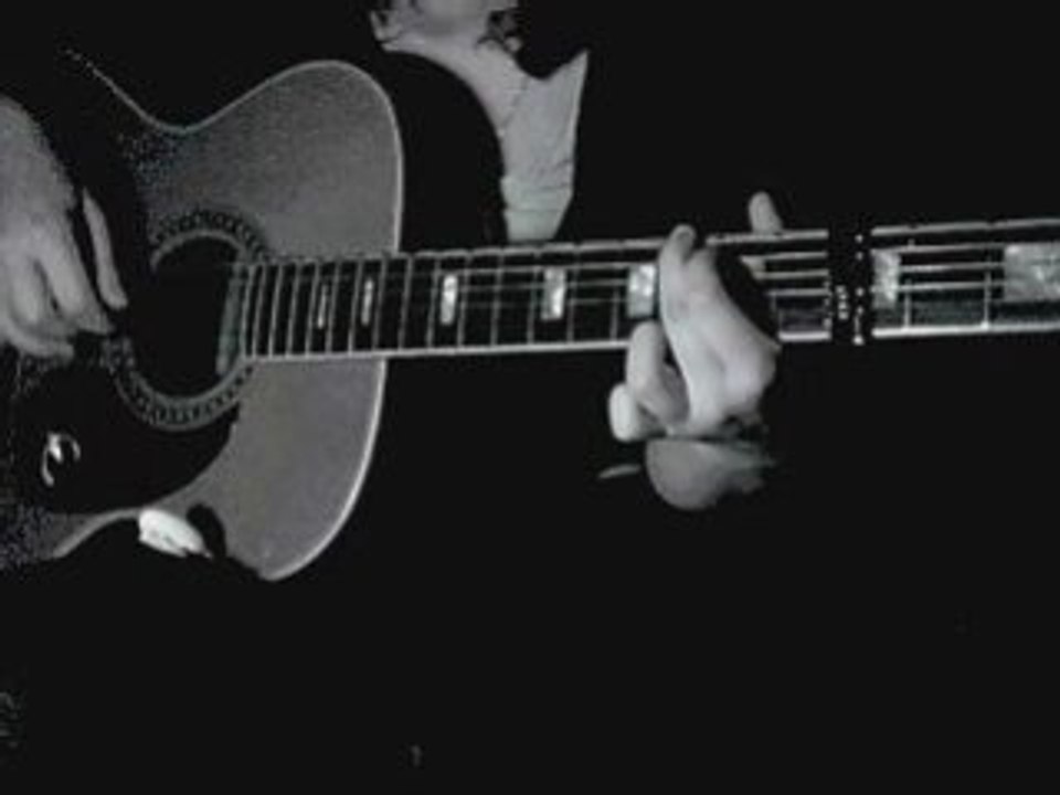 Helene Rock Voisine guitare et chant