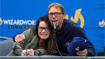 VOICI : Charmed : Holly Marie Combs (Piper) et Brian Krause (Leo) toujours complices des années après