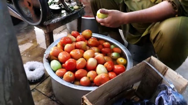 Pakistani street food - Best Chicken Biryani! Pakistani Karachi