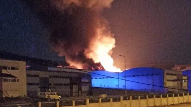 Hatay'da mobilya fabrikasında yangın