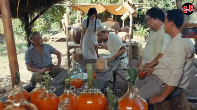 Pasrah Demi lunasi hutang orang tua ( alur cerita film semi romantis)