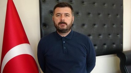 ÇANAKKALE'DE YAKALANAN NESLİ TEHLİKEDEKİ 'KELER' CİNSİ KÖPEK BALIĞI DENİZE BIRAKILDI