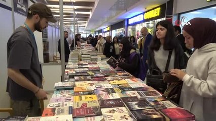 Siirt Kitap Fuarı'na her kesimden yoğun ilgi