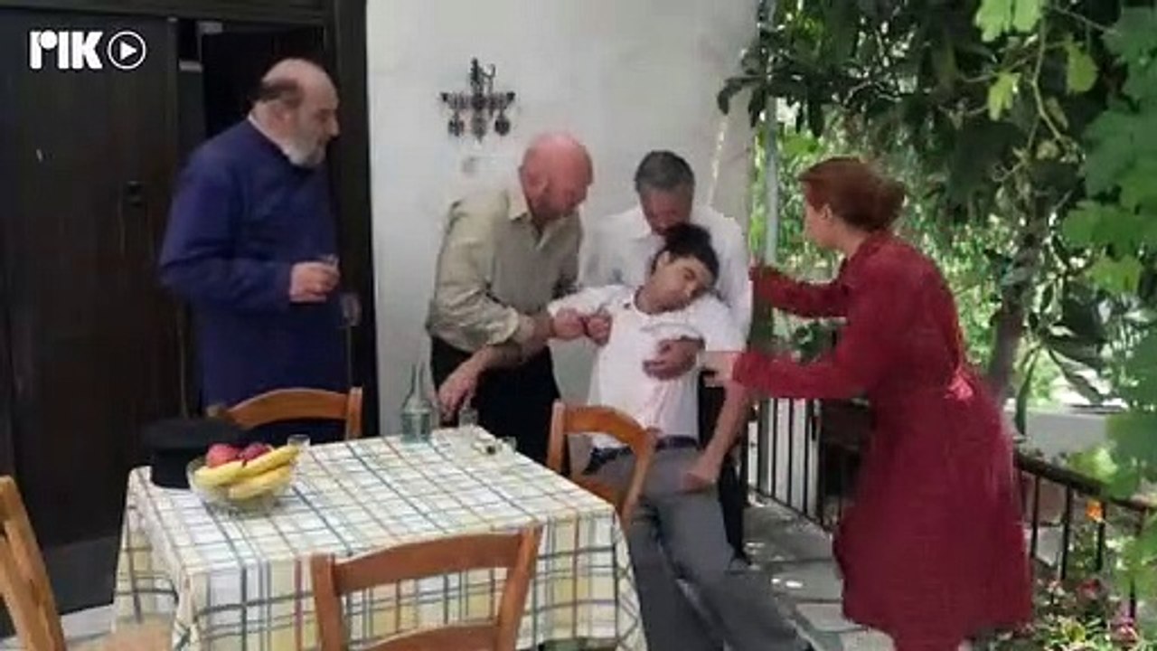 Ειρήνη Πάσι - Κύκλος Β Επ. 17