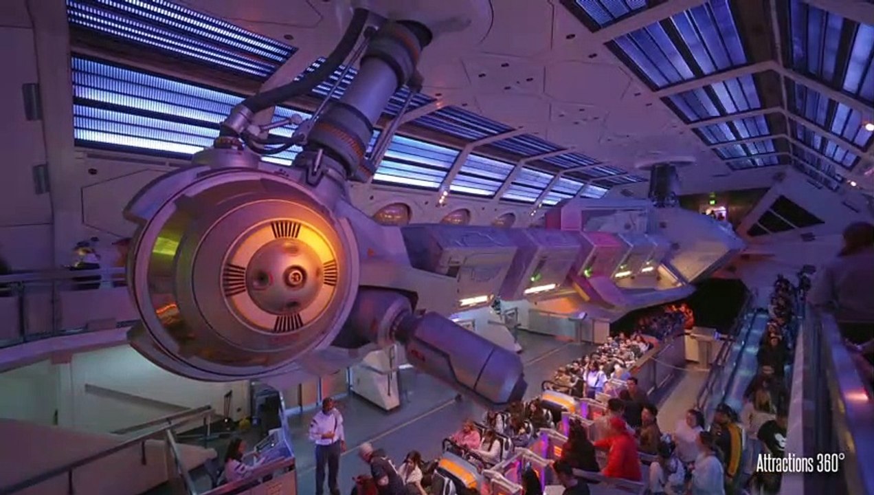 Hyperspace Mountain | Star Wars Coaster Ride | Disneyland 2022