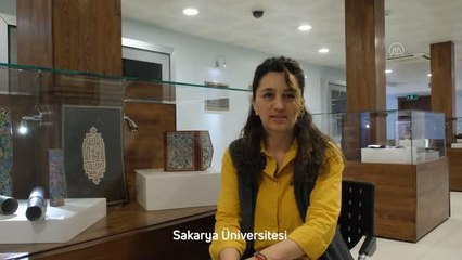 Sakarya'da deforme olan kitaplar cilt sanatıyla restore ediliyor