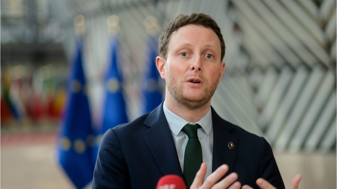 GALA VIDEO - Clément Beaune victime d’homophobie : ces courriers d’insultes par le ministre, “j’en reçois beaucoup”