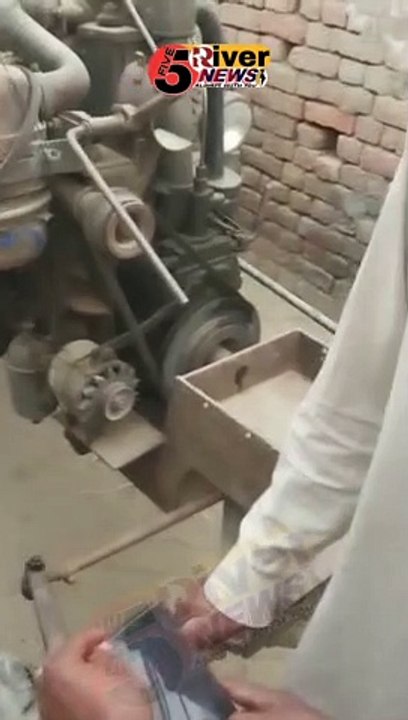 ਪਿੰਡ ਕਰਨੀਖੇੜਾ ਦੇ ਸ਼ਮਸ਼ਾਨਘਾਟ ਕੋਲ ਹੋਈ ਦੁਰਘਟਨਾਂ,ਅਣਪਛਾਤੇ ਟਰੈਕਟਰ ਦੀ ਹੋਈ ਪਹਿਚਾਣ #shortsvideo #shorts #sort #fiverivernews #5rivernews #reelsfb #reelsvideo #reelsinstagram #reels #reelsinfb #reelsinstgram