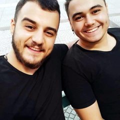 BALIK AVINDAN DÖNERKEN KAZADA ÖLEN 2 KARDEŞ TOPRAĞA VERİLDİ