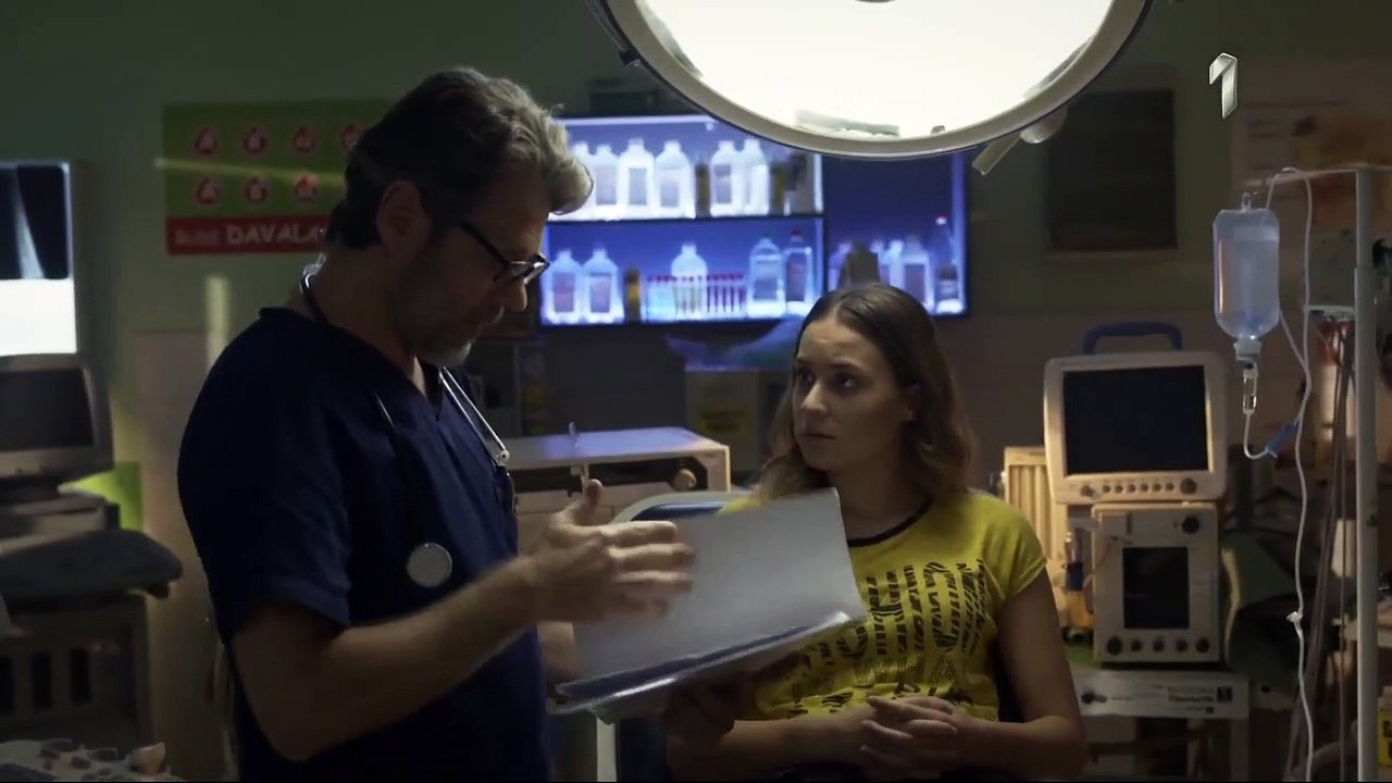 Urgentni Centar - S03E49 - Domaca serija