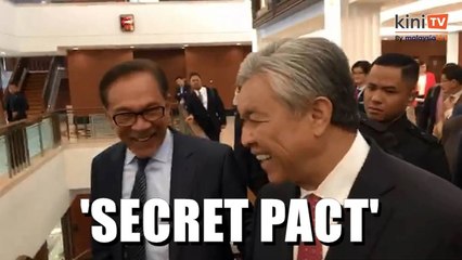 Mahathir: Anwar has a secret pact with Zahid