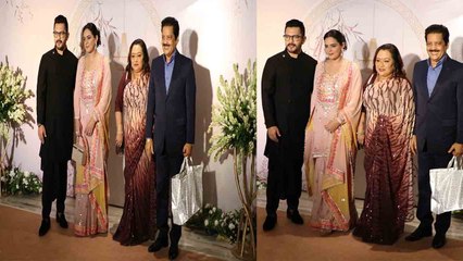 Aditya Narayan अपनी बेटी के बिना Wife और Parents के साथ आए Palak-Mithoon के reception में! FilmiBeat