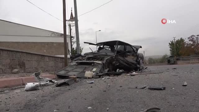 Feci kazada otomobil hurda yığınına döndü