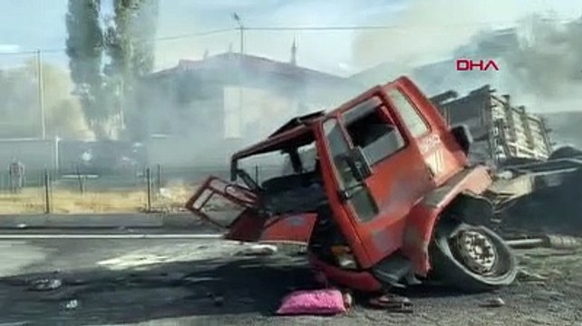 Ağrı'da feci kaza! Yolcu otobüsü, TIR ve tanker alev aldı