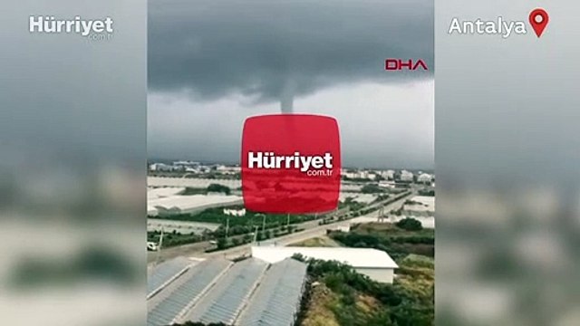 Alanya açıklarında dev hortum kamerada