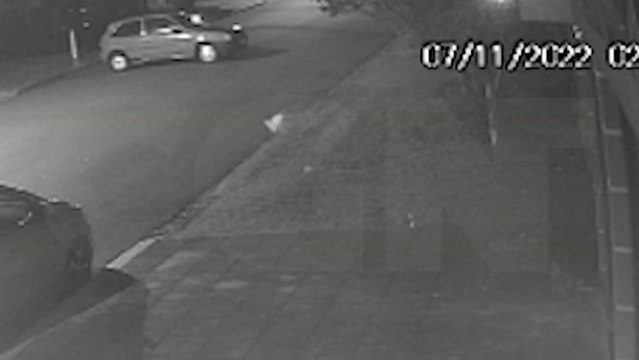 Câmera registra furto de automóvel Gol de cor vermelha e placas LZG-3I78 no Bairro Coqueiral