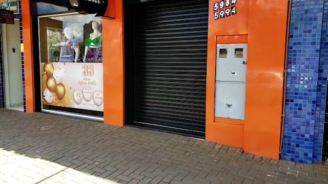 Algumas empresas estão com as portas fechadas no Centro de Cascavel